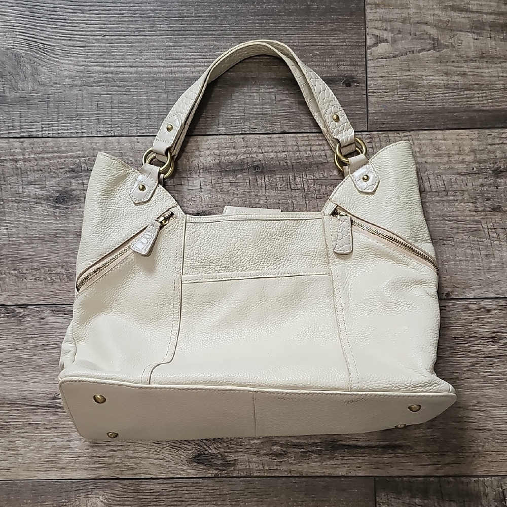 Wendy Williams Genuine Pebble Leather Shopper Handbag with Croco Trim in Cream